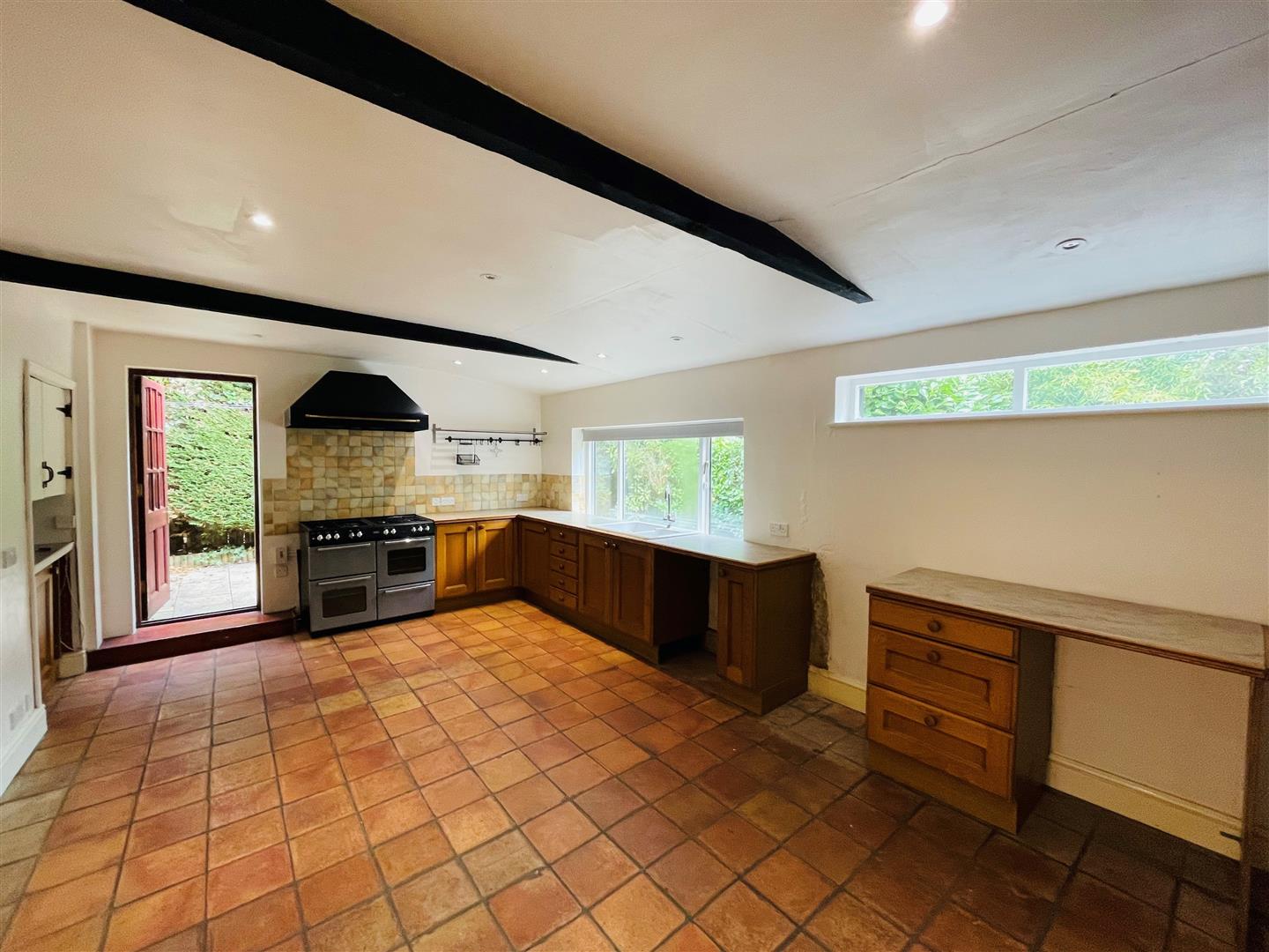 Shurnhold, Melksham Lock and Key